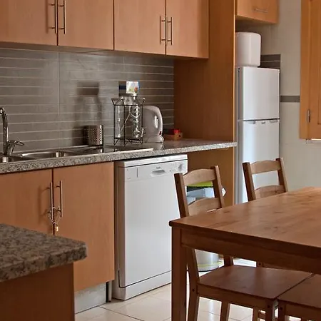 Host Bell Rooms&suites بيت شباب *