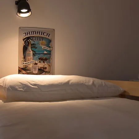 Host Bell Rooms&suites Лиссабон